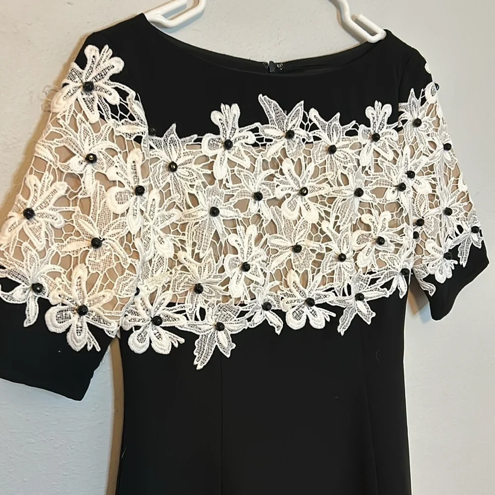 Shani Lace Fit & Flare dress, black with white lace and black beads. Women’s 6.
